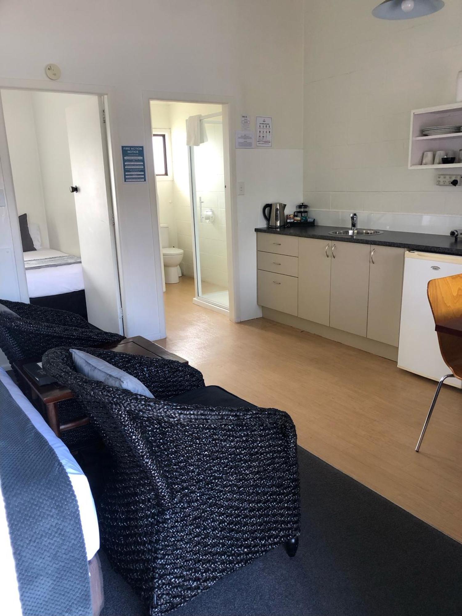 טה אוומוטו Rosetown Motel מראה חיצוני תמונה